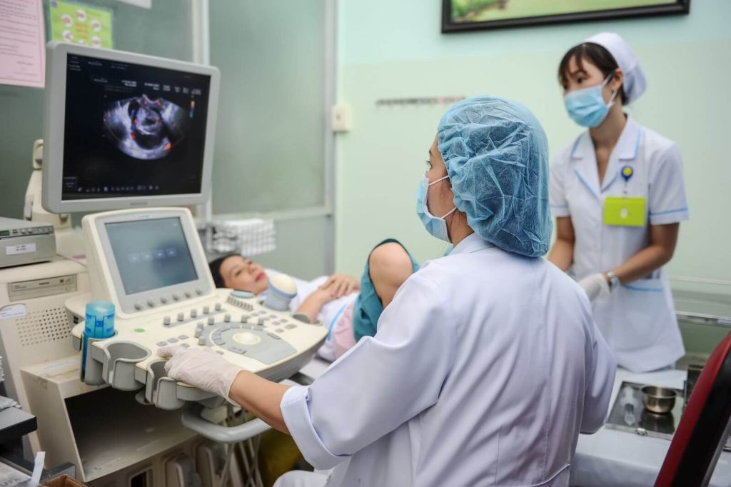 Điều trị viêm nhiễm phụ khoa kịp thời