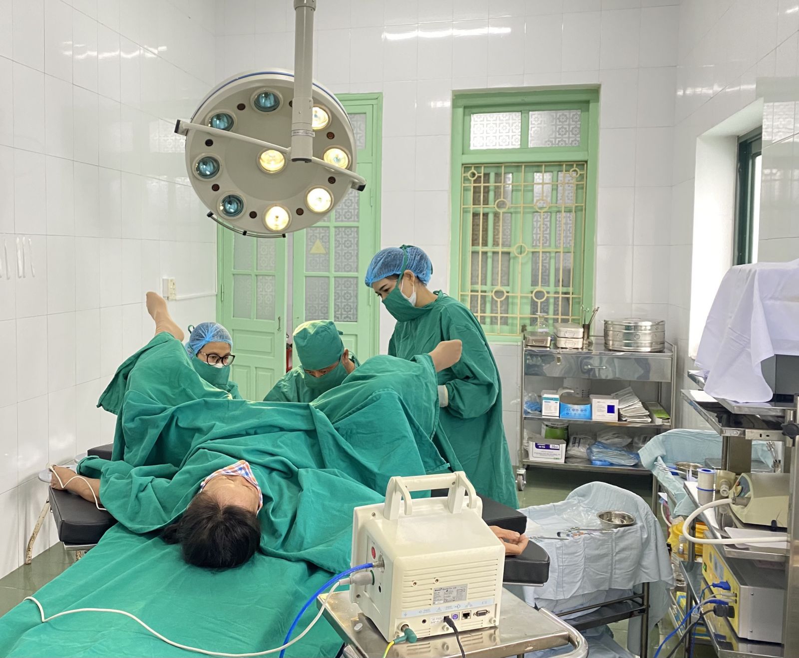 Điều trị trĩ bằng laser là gì? Ưu điểm của phương pháp này