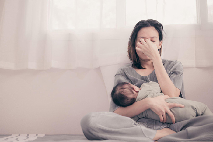 Phụ nữ sau sinh bị trĩ có nguy hiểm không?